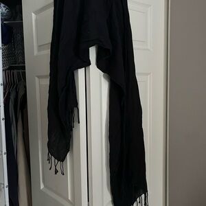 Elegant Black Shawl with Fringe